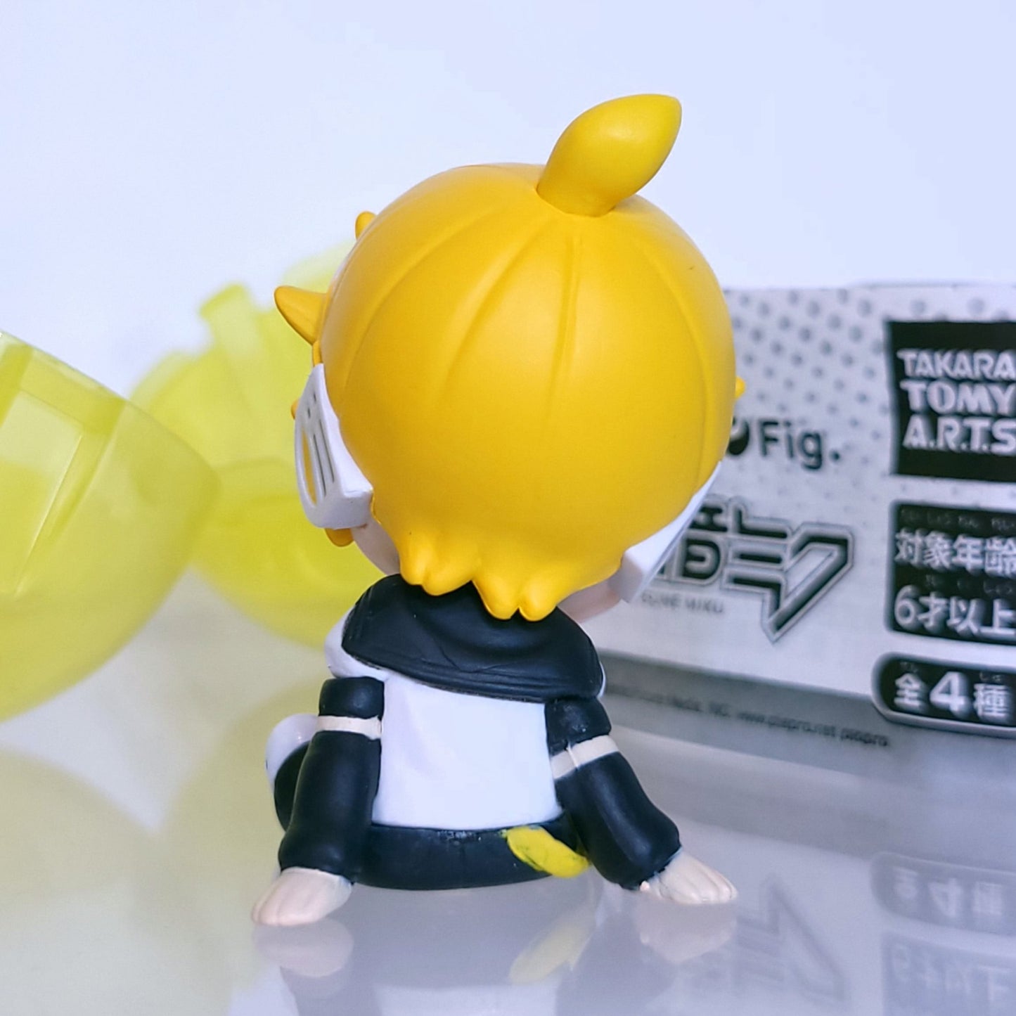 Kagamine Len Sleepy Mini Figure