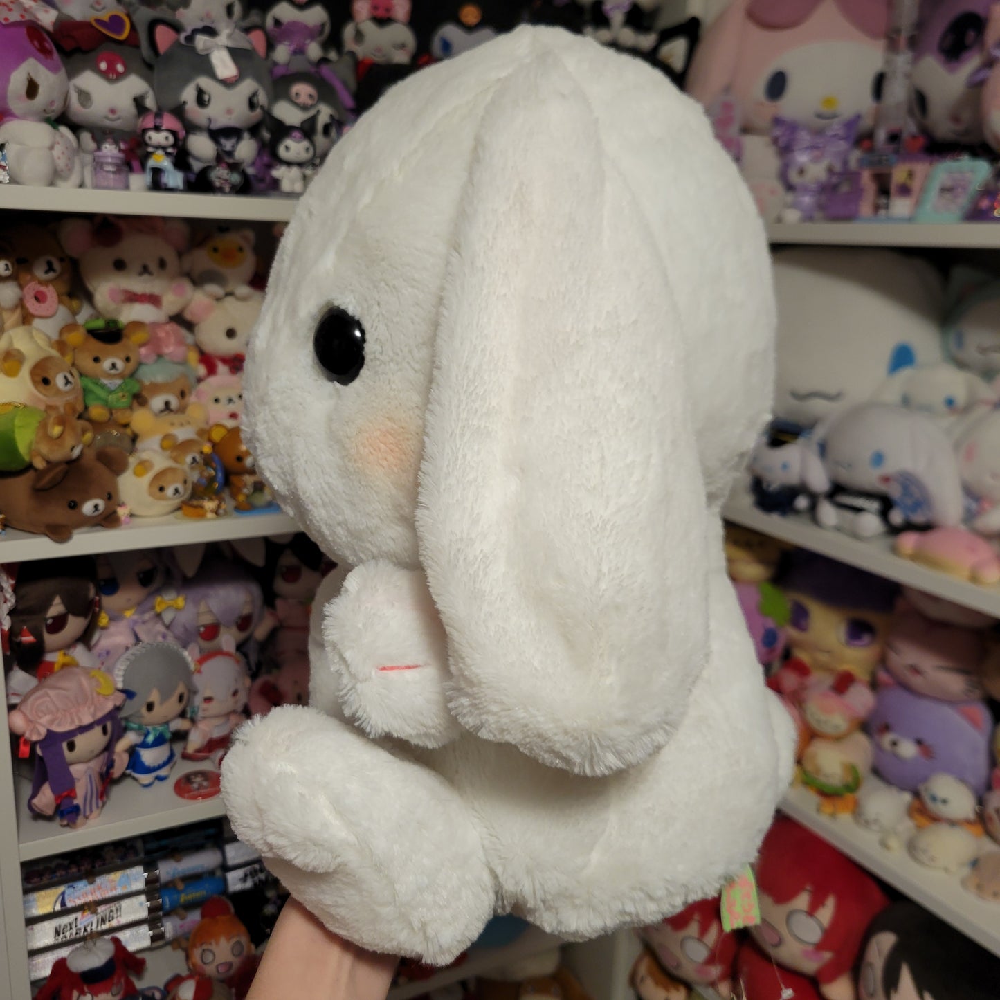 Pote Usa Loppy Jumbo White Plush