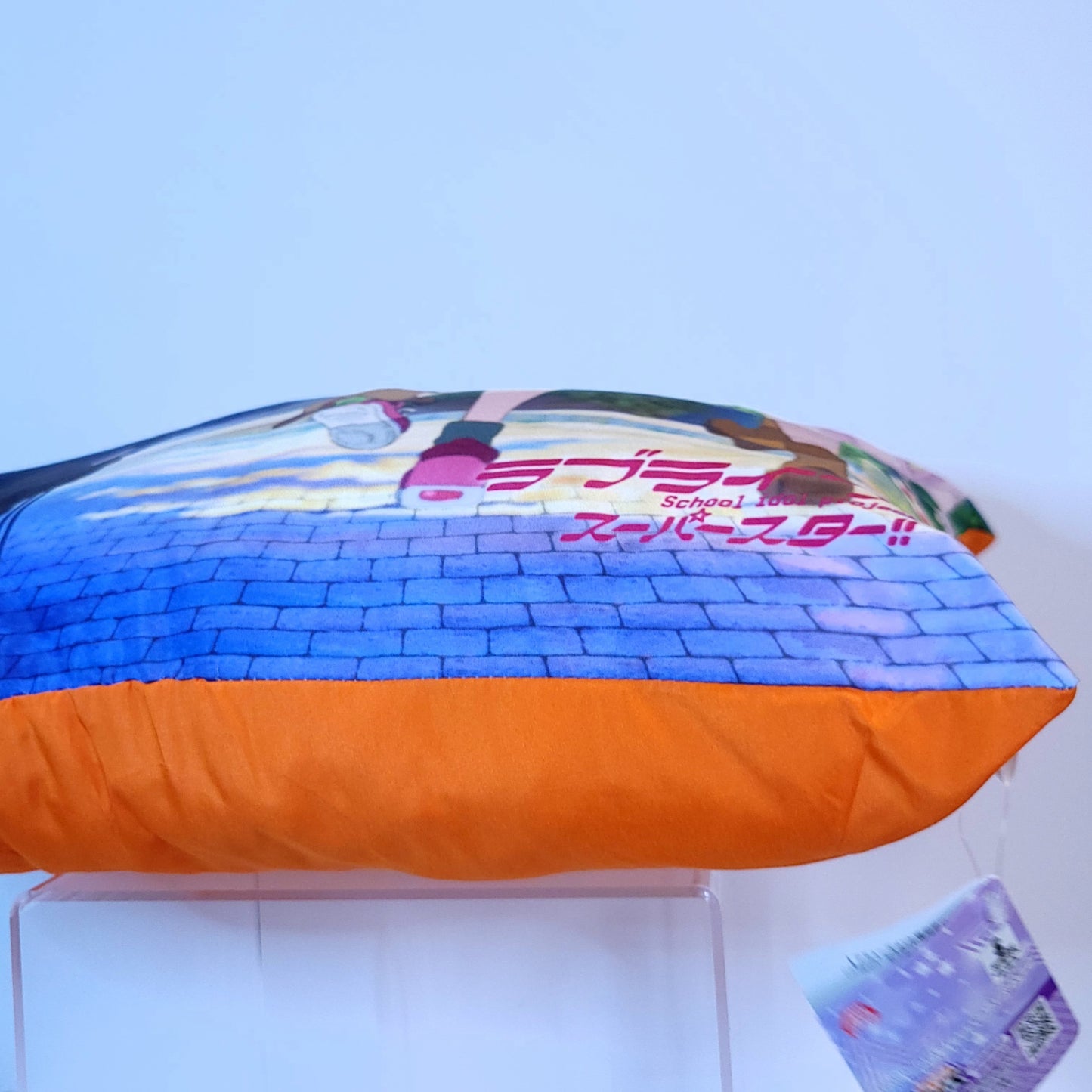 Liella Kanon Shibuya and Cat Pillow