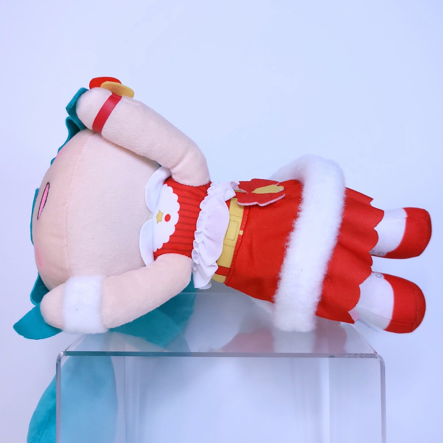 Hatsune Miku Fuwapuchi Christmas 2023 Nesoberi Plush (Normal ver.)