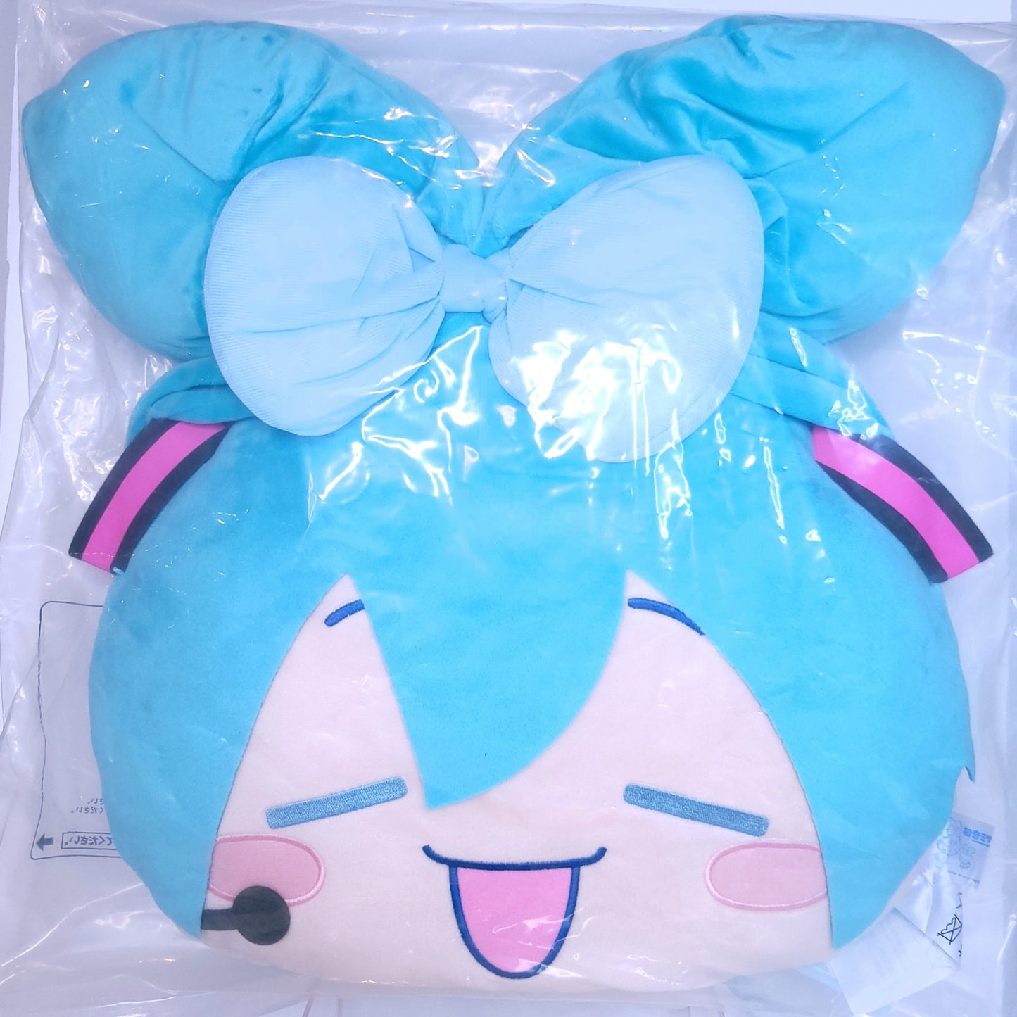 Hatsune Miku x Cinnamoroll Miku Cushion