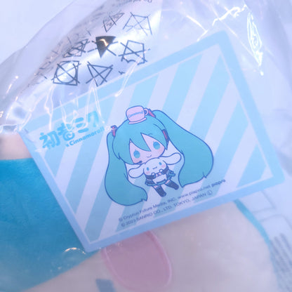 Hatsune Miku x Cinnamoroll Miku Cushion