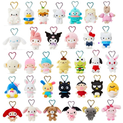 [PREORDER] Sanrio Plush Heart Carabiner Keychain
